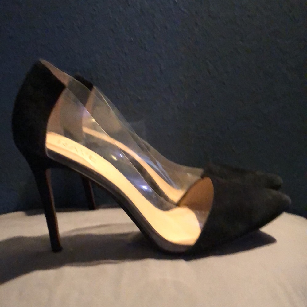 Raye terry pumps